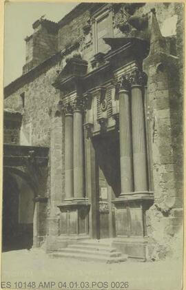 Pórtico de San Vicente. Iglesia de los Misioneros. Plasencia.